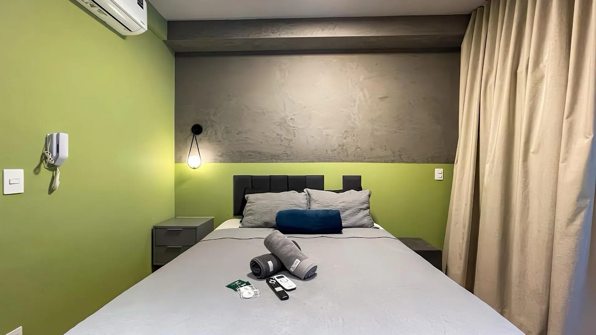 Condominio Com Piscina Ao Lado Do Parque Buenos Aires São Paulo